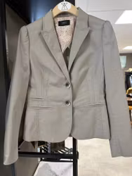 Gråbeige kavaj stl 36/38