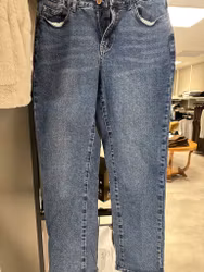 Blåa jeans Stl 40