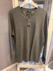 Grön långärmat tröja stl L