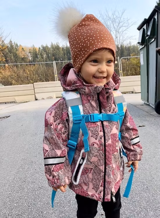 Pälsboll i fuskpäls