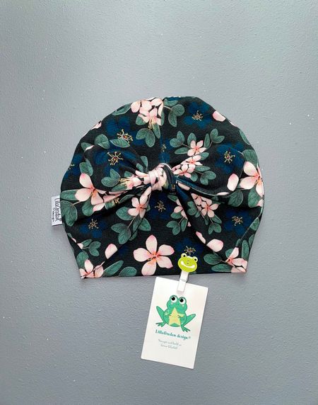 Turbanmössa, tyg Körsbärsblom, svart #648