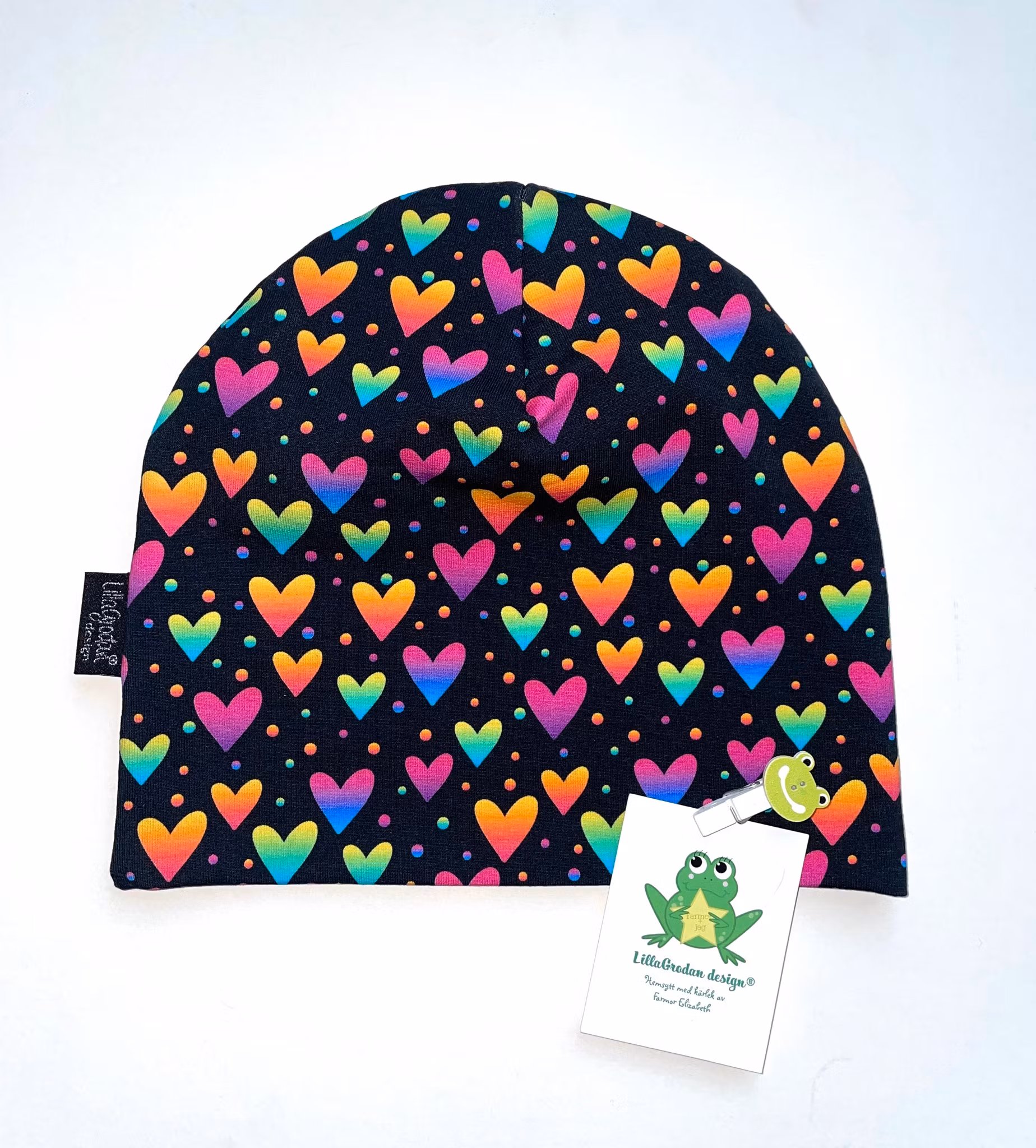 Mössa Hjärtan NeonSvart, Strl 50/52 - Färdigsytt