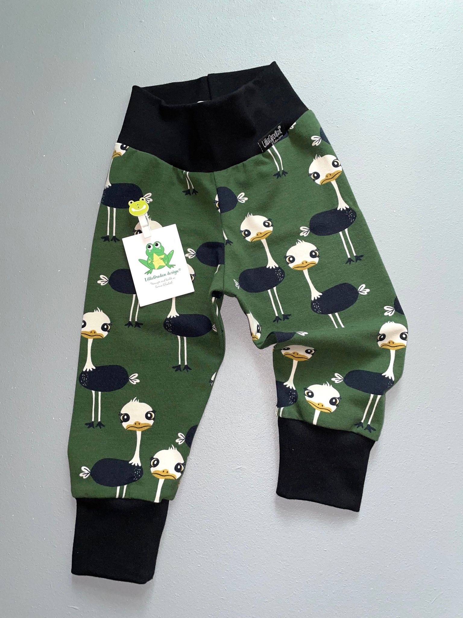 Joggingbyxa, Strutsar, strl 80