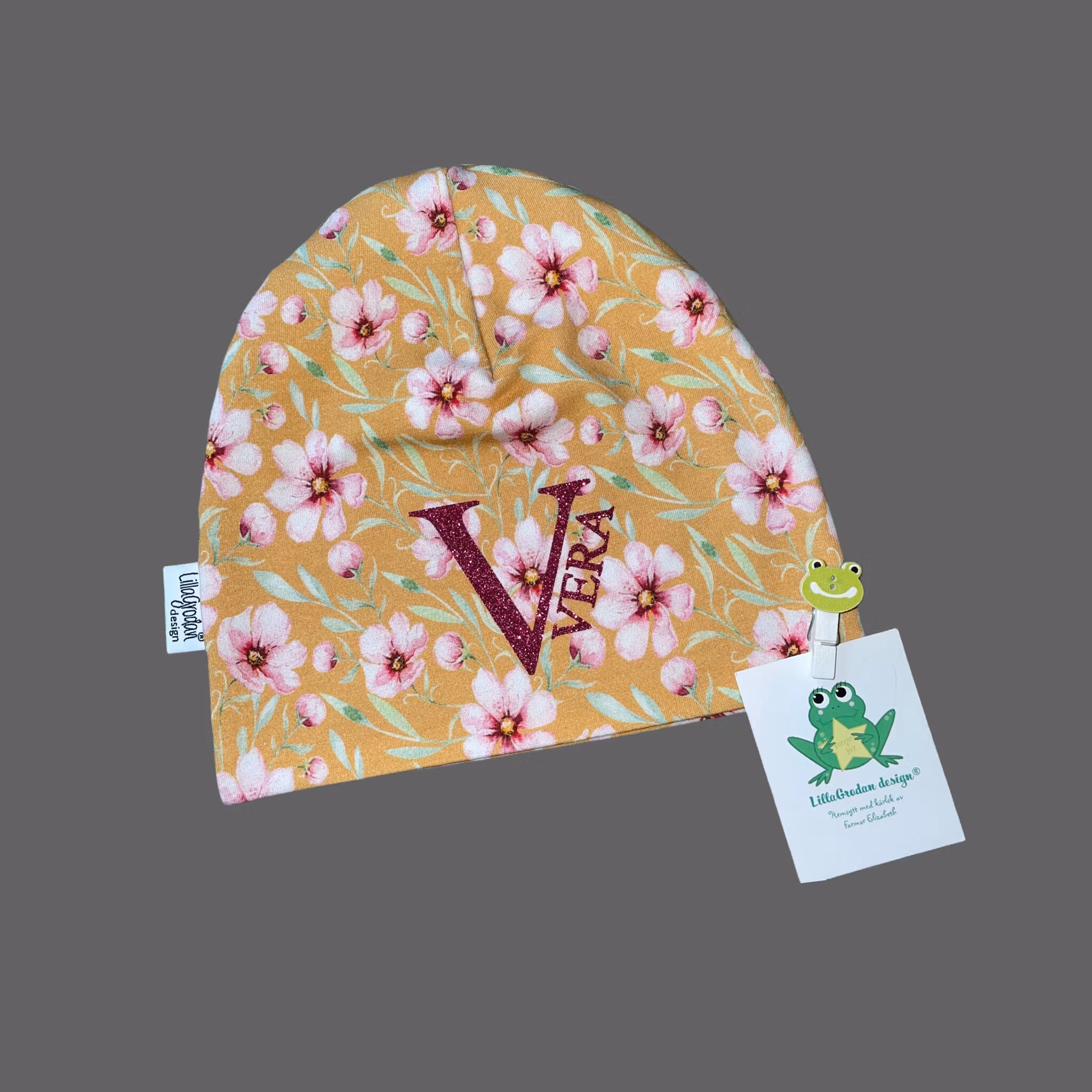 Bokstav & Namn-mössa - Eget tygval