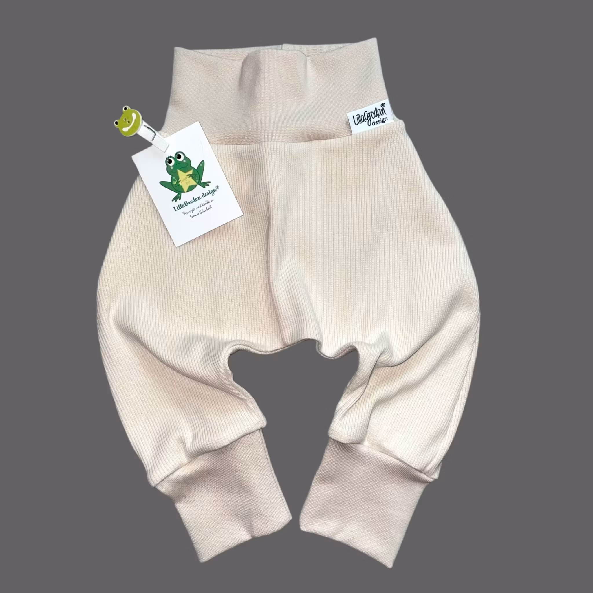 Baggybyxor, exempelbild 1