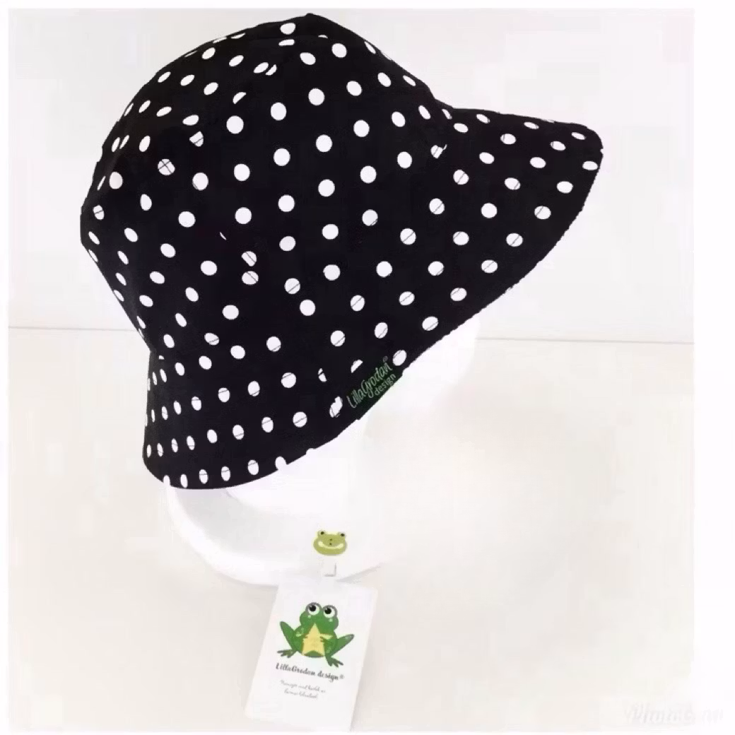 Beppehatt, tyg Prickar Svart