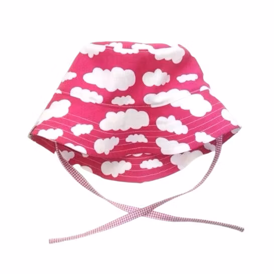 Beppehatt med Moln, Cerise #S22