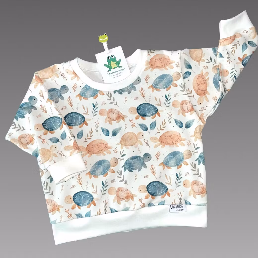 Sweatshirt/Tröja (Oversizemodell) exempelbild, här sydd i strl 80