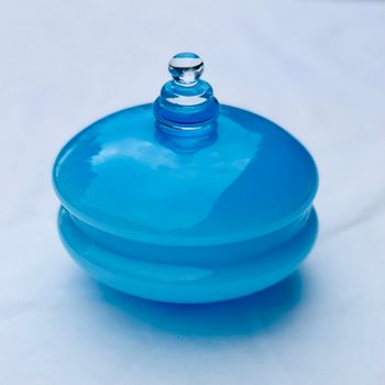 Glasskål med lock