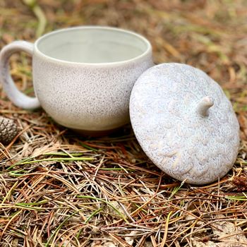 Mugg med lock ”Ekollon”