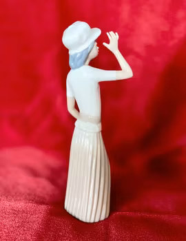 Figurin Casades Flicka med keps