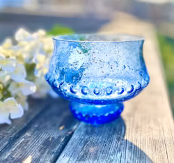 Skål av glas