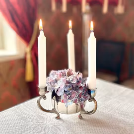 Ljusstake med vas och blomsterinsats