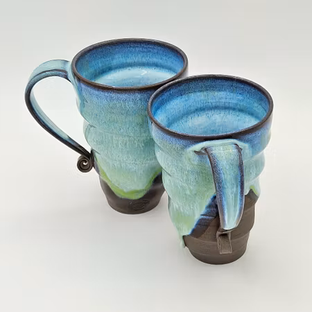 Öl- och lattemuggar, ca 4,5 dl, Ljusgrön-Vit.