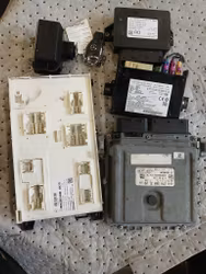 DATABOX'S MED NYCKLAR MB 14>>>>