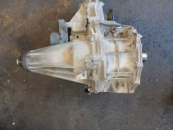 Växel fördelningslåda Nissan navara 05-15