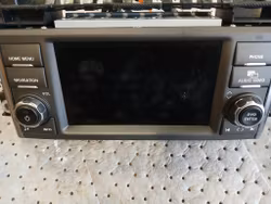 LANDROVER RANGE ROVER Radio Player