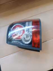 LAND ROVER RANGE ROVER REAR RIGHT LIGHT