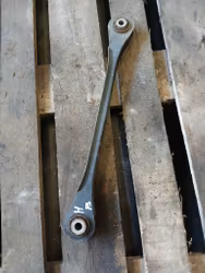 Bärarm bak vw Touareg 11-18