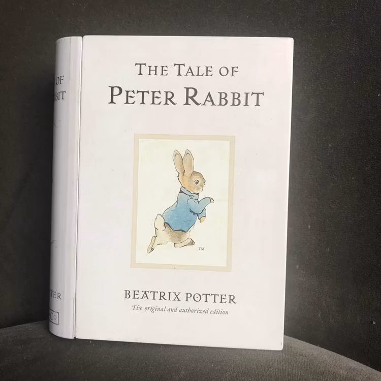 Liten BokBurk - Pelle Kanin