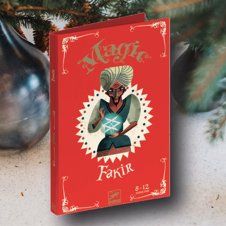 Fakir - Trollerilåda i en fin bok  från Djeco