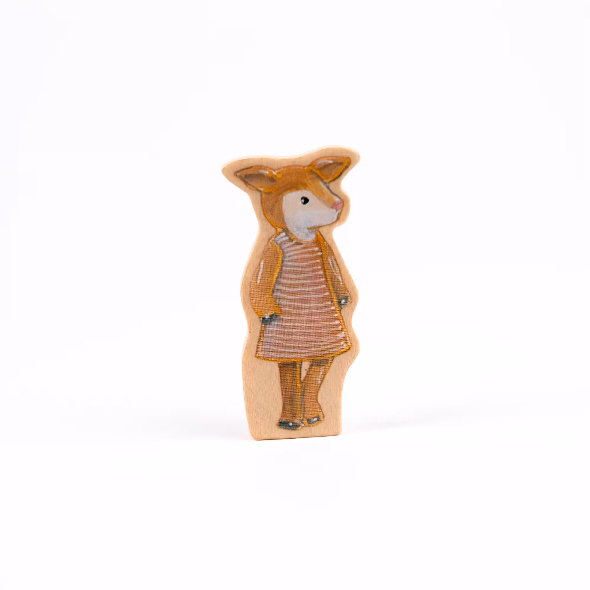 Sagoteater med träfigurer