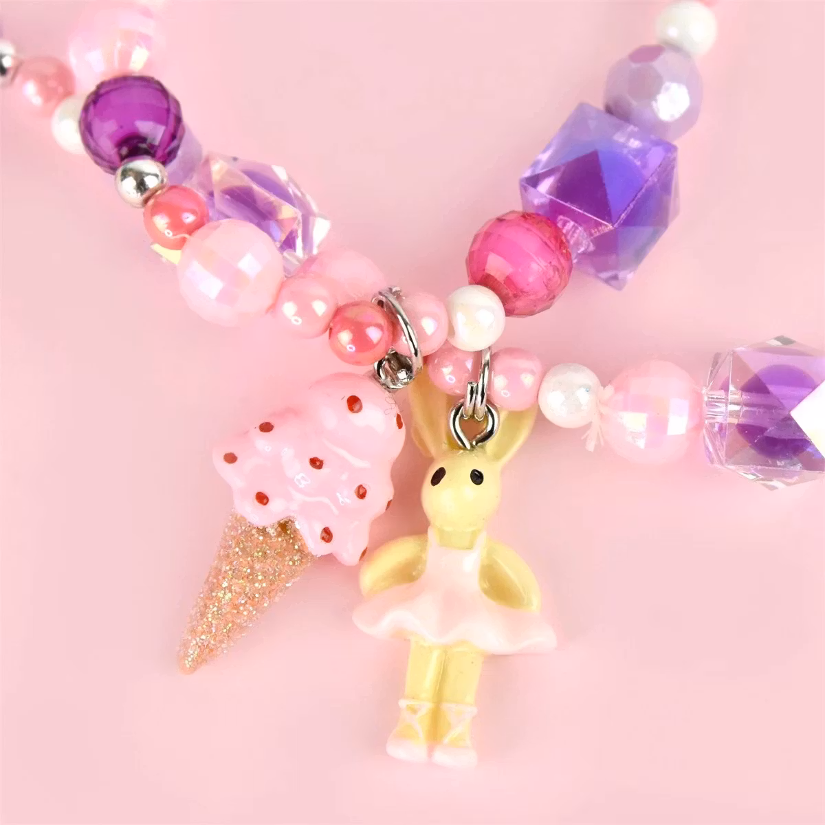 Halsband och Armband - Glass och kaniner