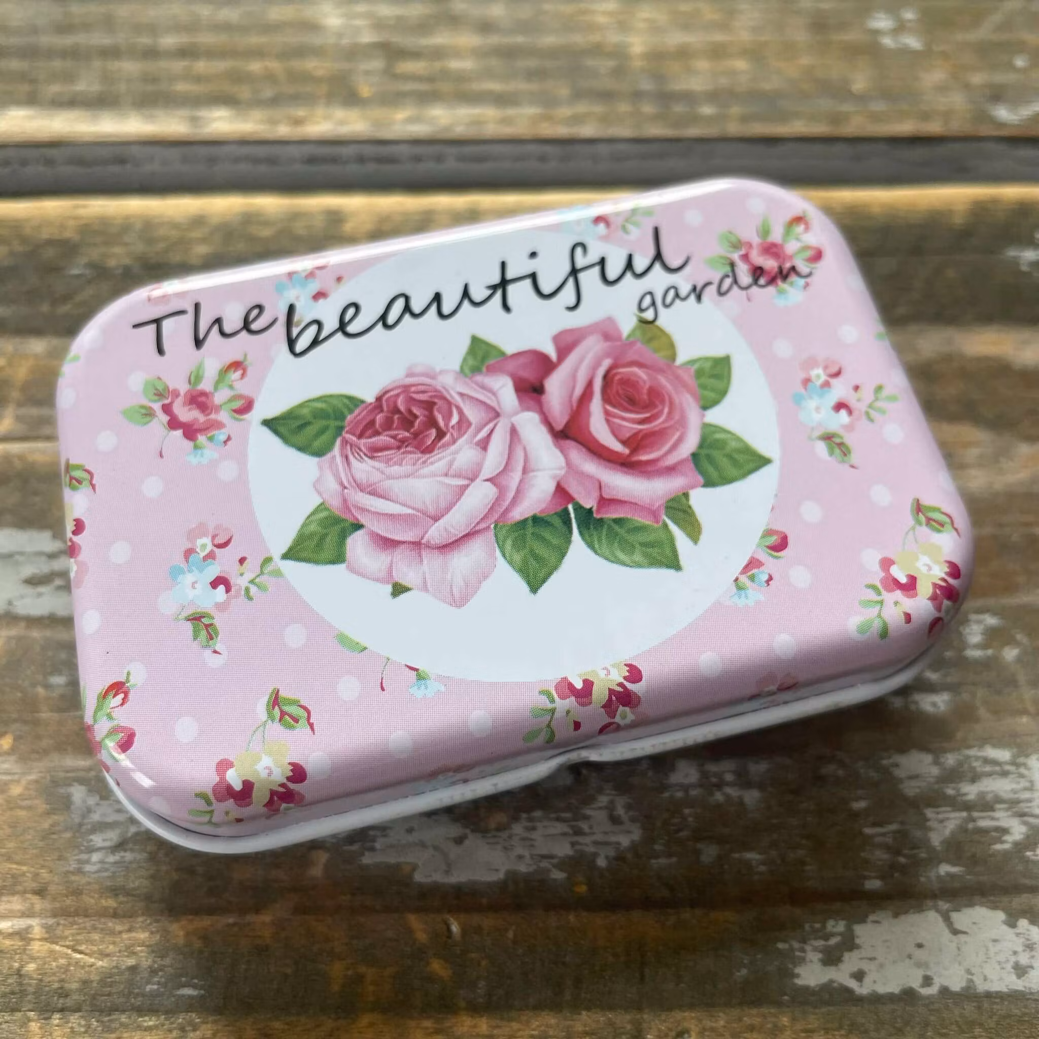 Små burkar med blommor (många olika att välja bland)