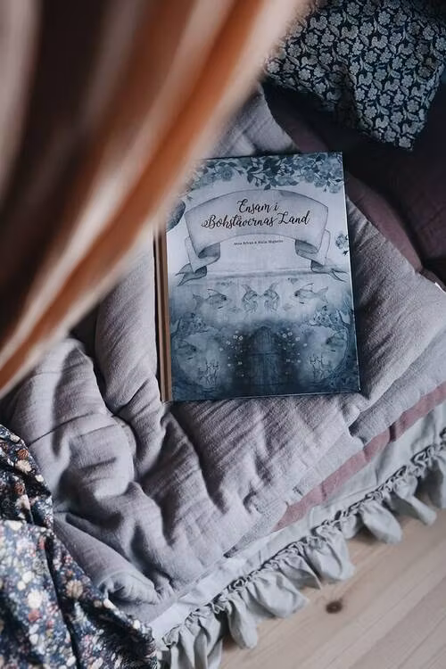 Ensam i bokstävernas land av Mrs Mighetto