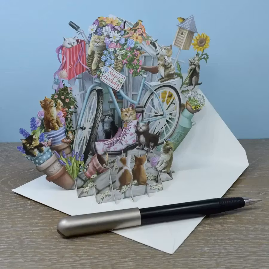 Magiskt gratulationskort - Kattungar vid cykeln (Fraktfritt)