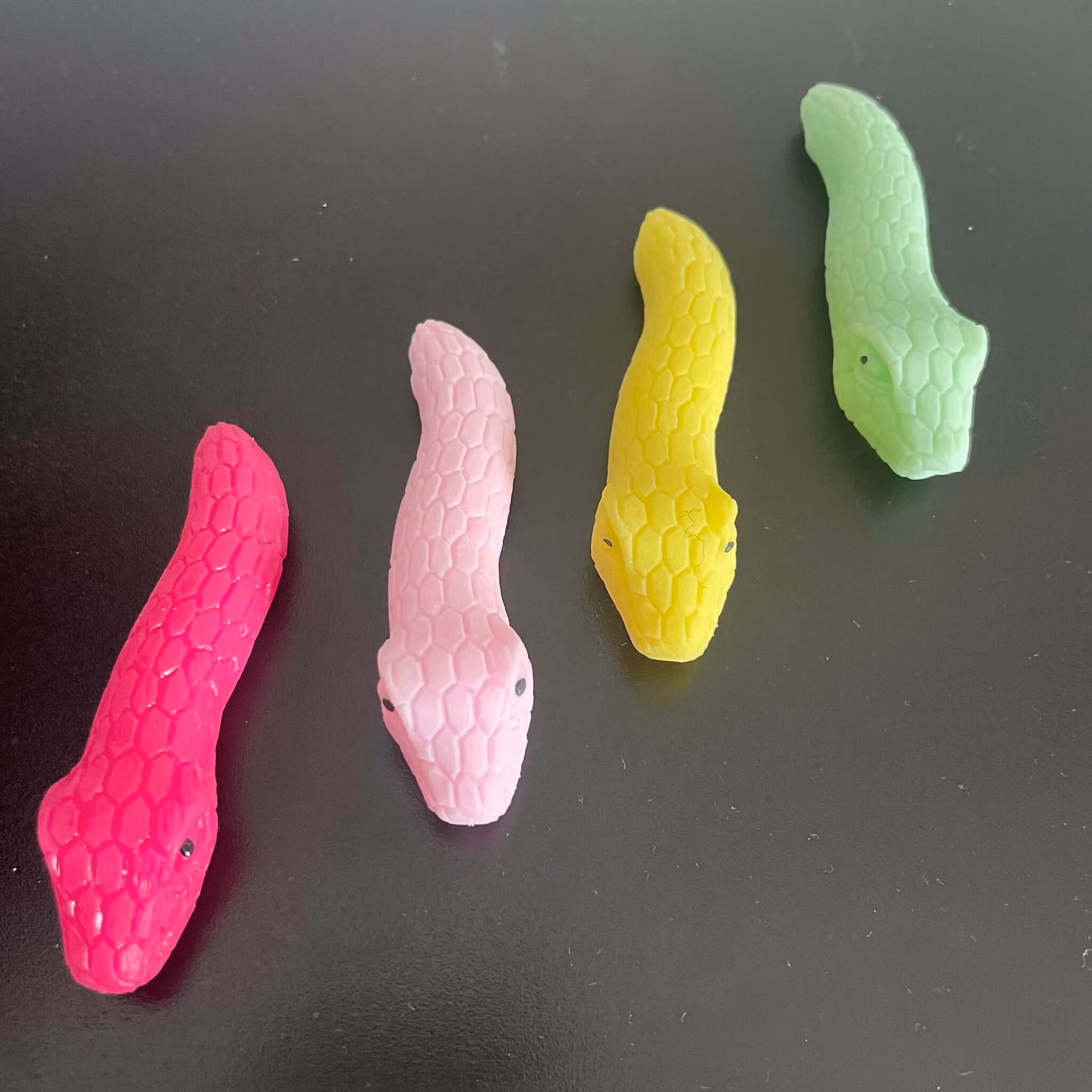 Slangbelladjur - Skjut iväg djuren (Fraktfritt)