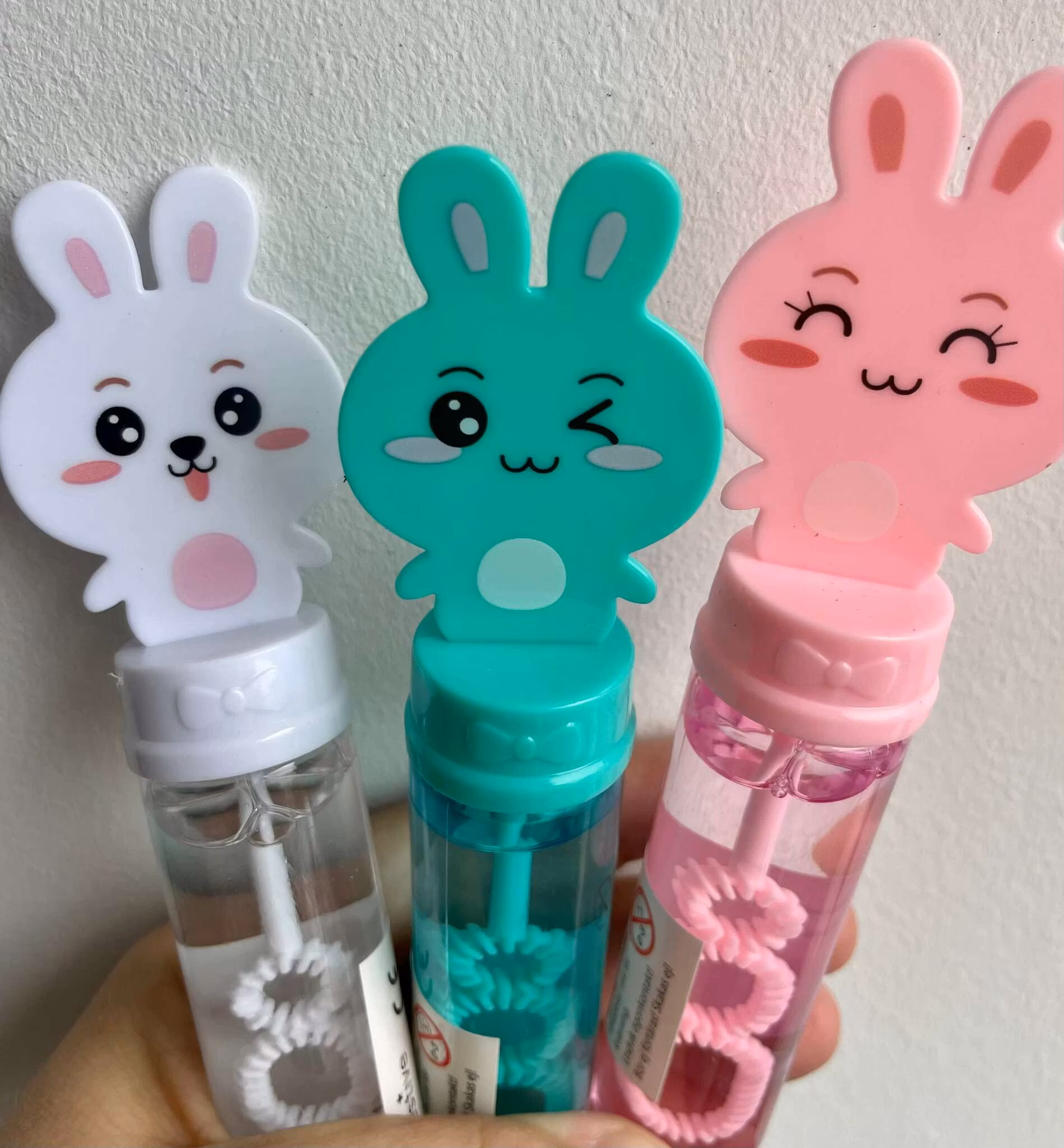 Små såpbubblor med kaniner (välj vilken du vill ha)