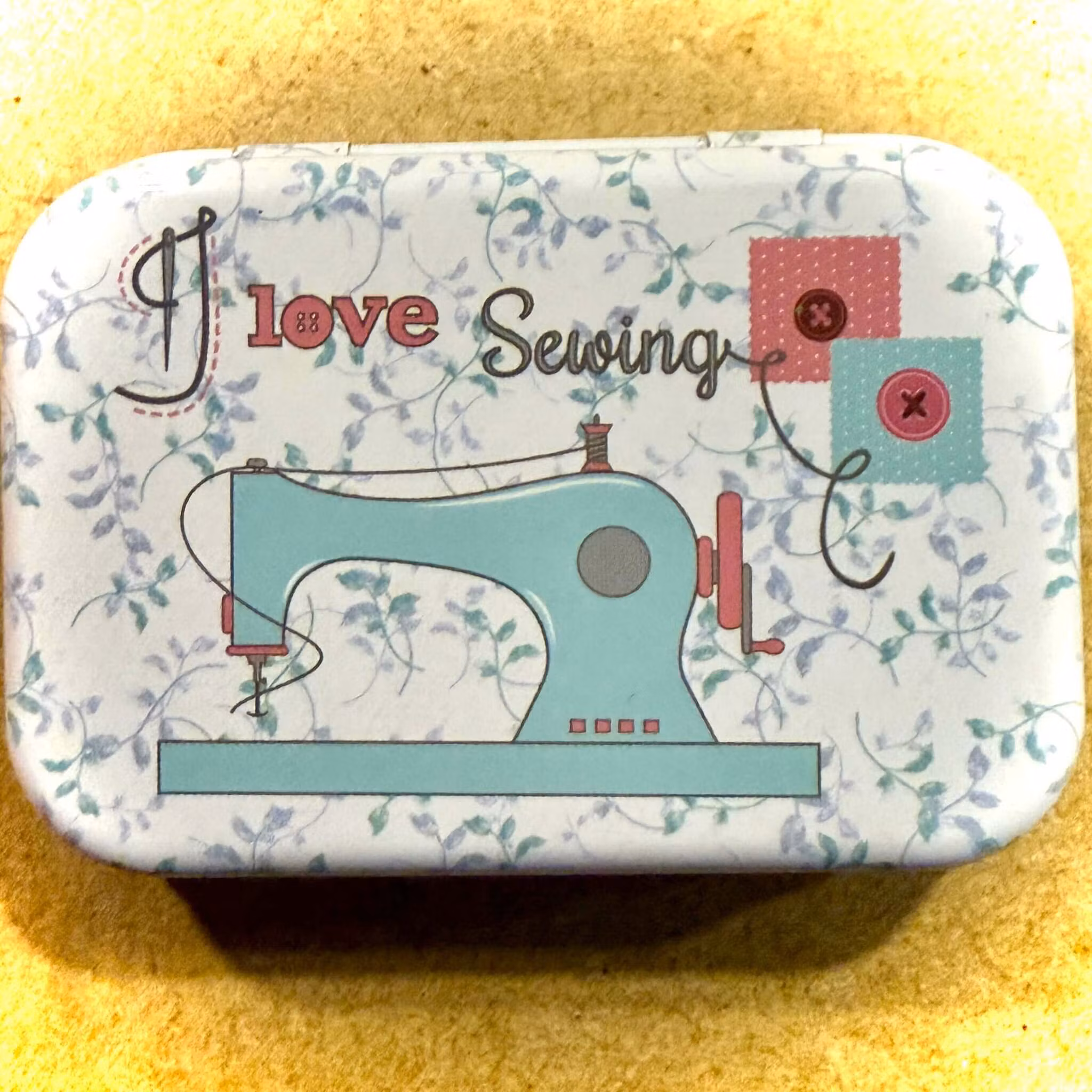 Små burkar - Sytillbehör (välj själv vilken du vill ha)