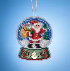 Mill Hill - Santa Globe
