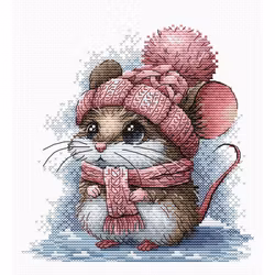 AVA Stitch - Little Mouse with Winter Hat P073