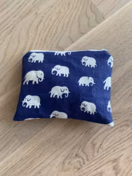 NECESSÄR M, Elefant blå, Svenskt Tenn - NY BILD KOMMER