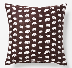 Kuddfodral Elefant, brun - Svenskt Tenn