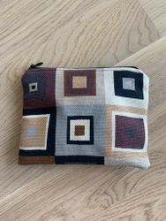 CLUTCH-VÄSKA S, Clothilde Nougat, Sandbergs