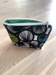 NECESSÄR M, Kakariki, Spira