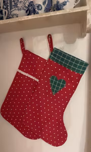 Julstrumpa - handsydd i vår ateljé