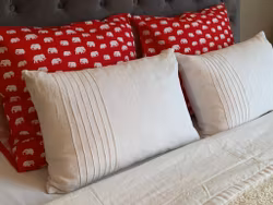 Elefanter Örngott, röd - Exklusiv begränsad upplaga! ✨