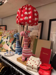 Handvirkad Giraff, rosa