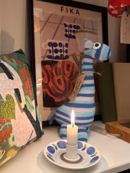 Handvirkad Giraff, blå