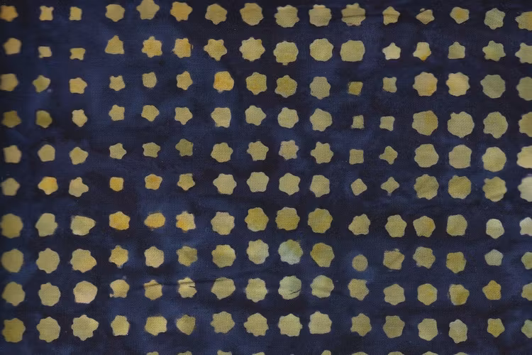 Marinblå & gulblå prickar