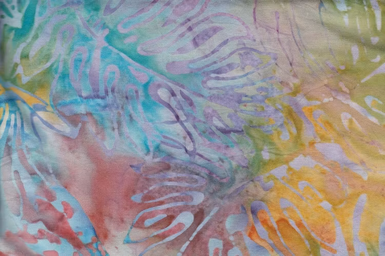 Flerfärgad med stora blad