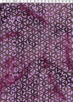 Mörkbrunt och lila. 100% bomull. Bredd 135 cm