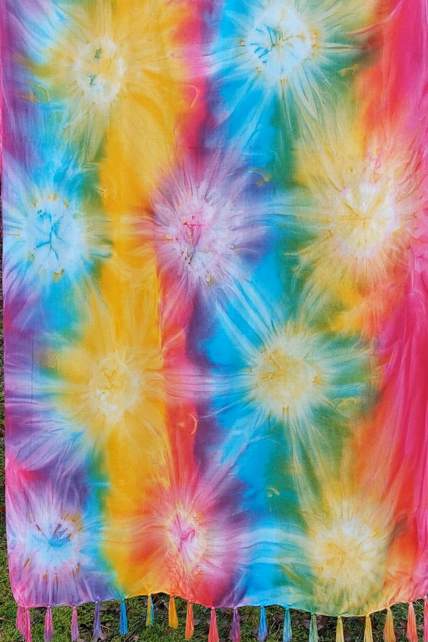 Sarong Batik / tyg viskos.  Knytbatik. Ca 105 x 160 cm + fransar