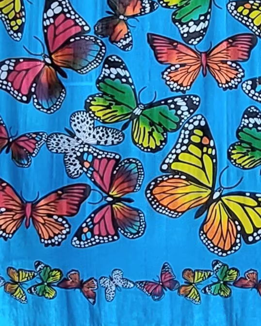 Sarong Screentryckt / tyg viskos.  Ca 110 x 175 cm utan fransar