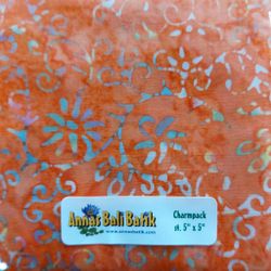 Charm Pack Papaya Special. 20 st.  10 olika tyger. 5x5 inch