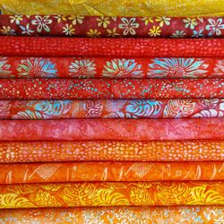 Charm Pack Papaya Special. 20 st.  10 olika tyger. 5x5 inch